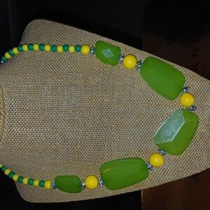 Vintage necklacee
